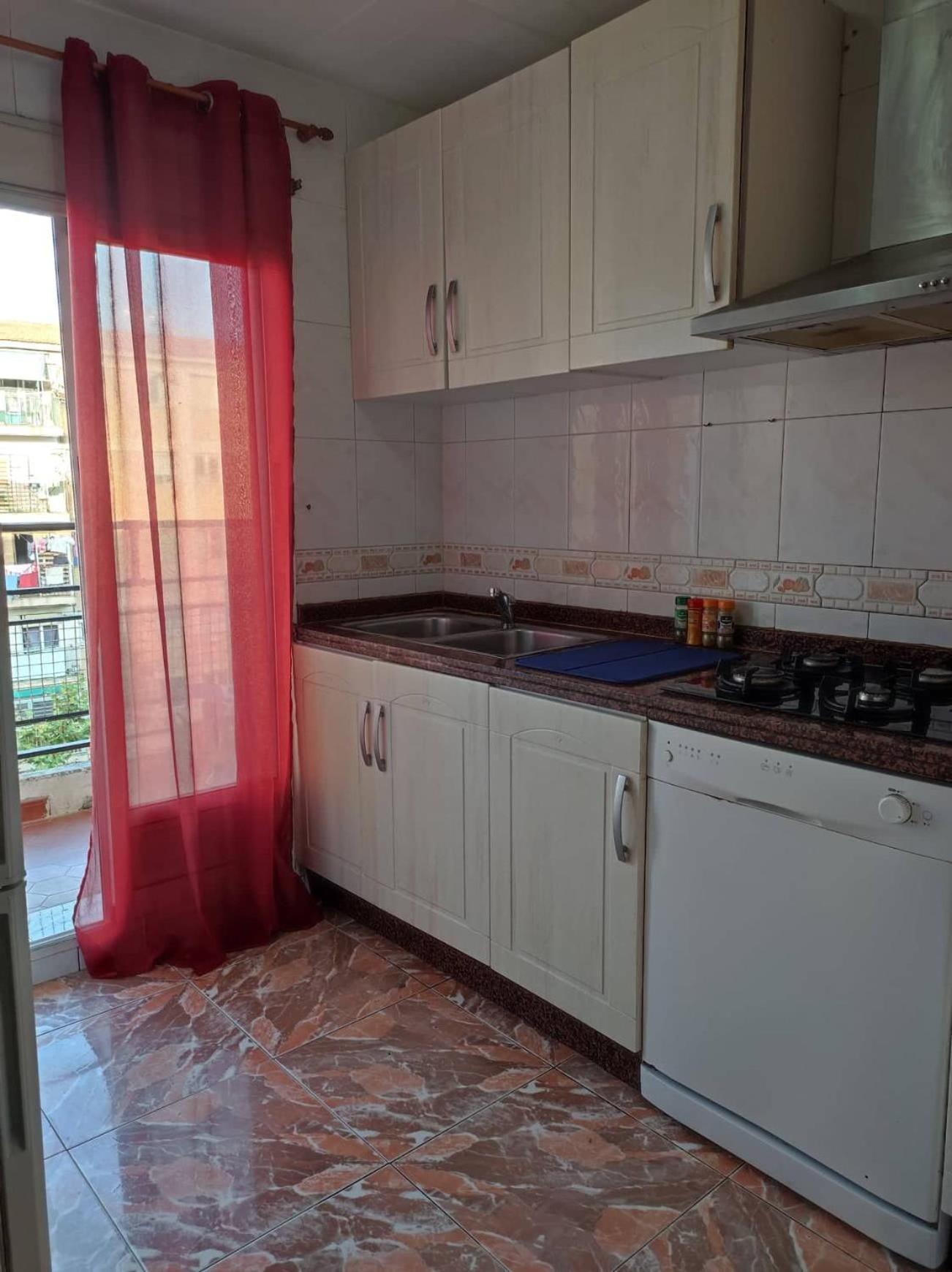 La Habitacion Del Piso Room In The Apartment 알리칸테 외부 사진
